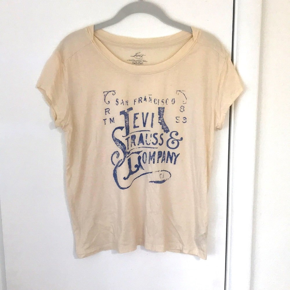 Levi’s crewneck T-shirt